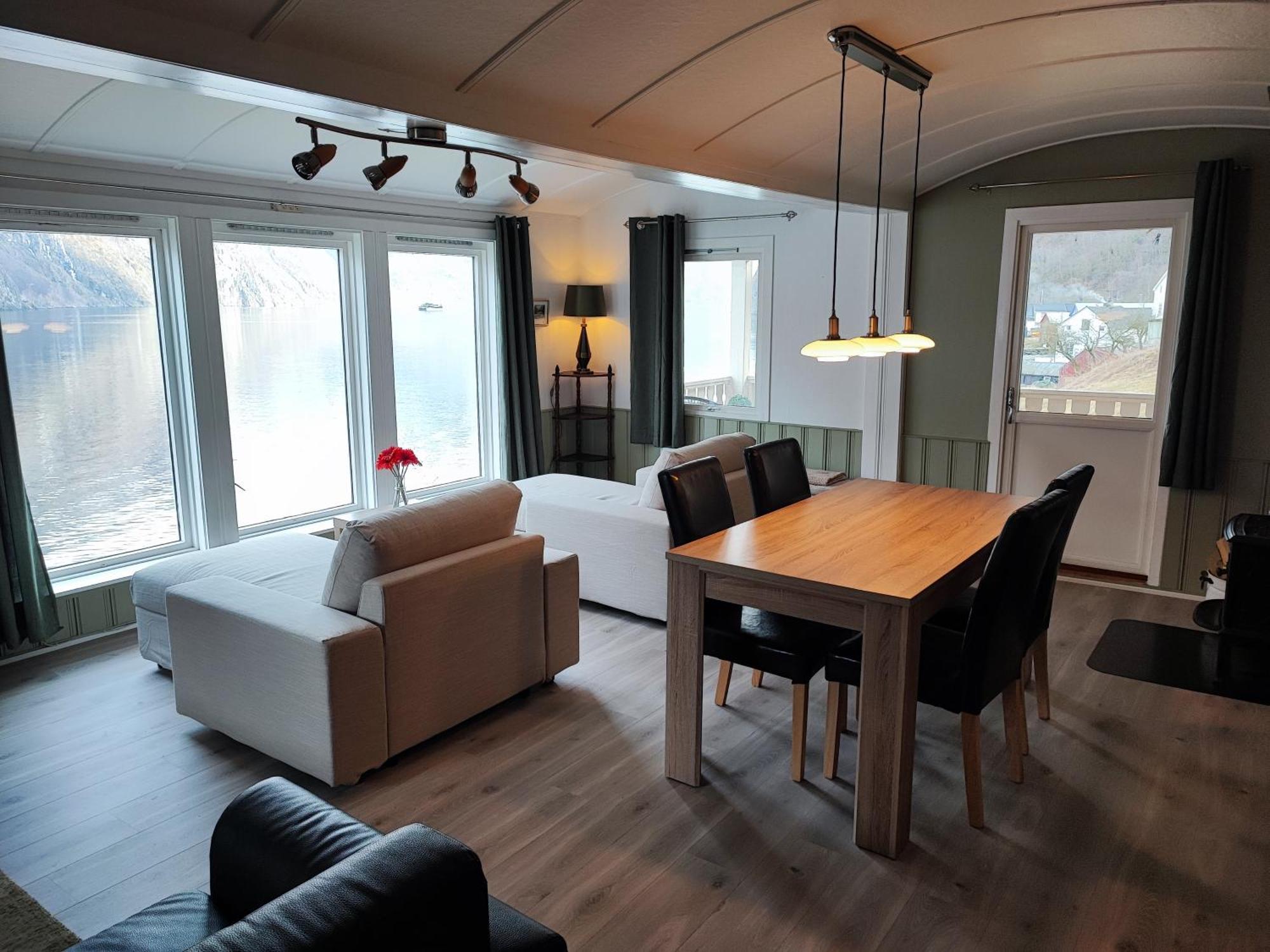 Visit Undredal Hotel Exterior photo